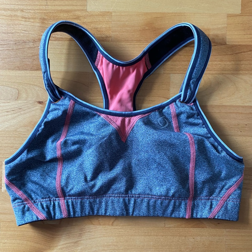 Moving Comfort Sports Bra 36B